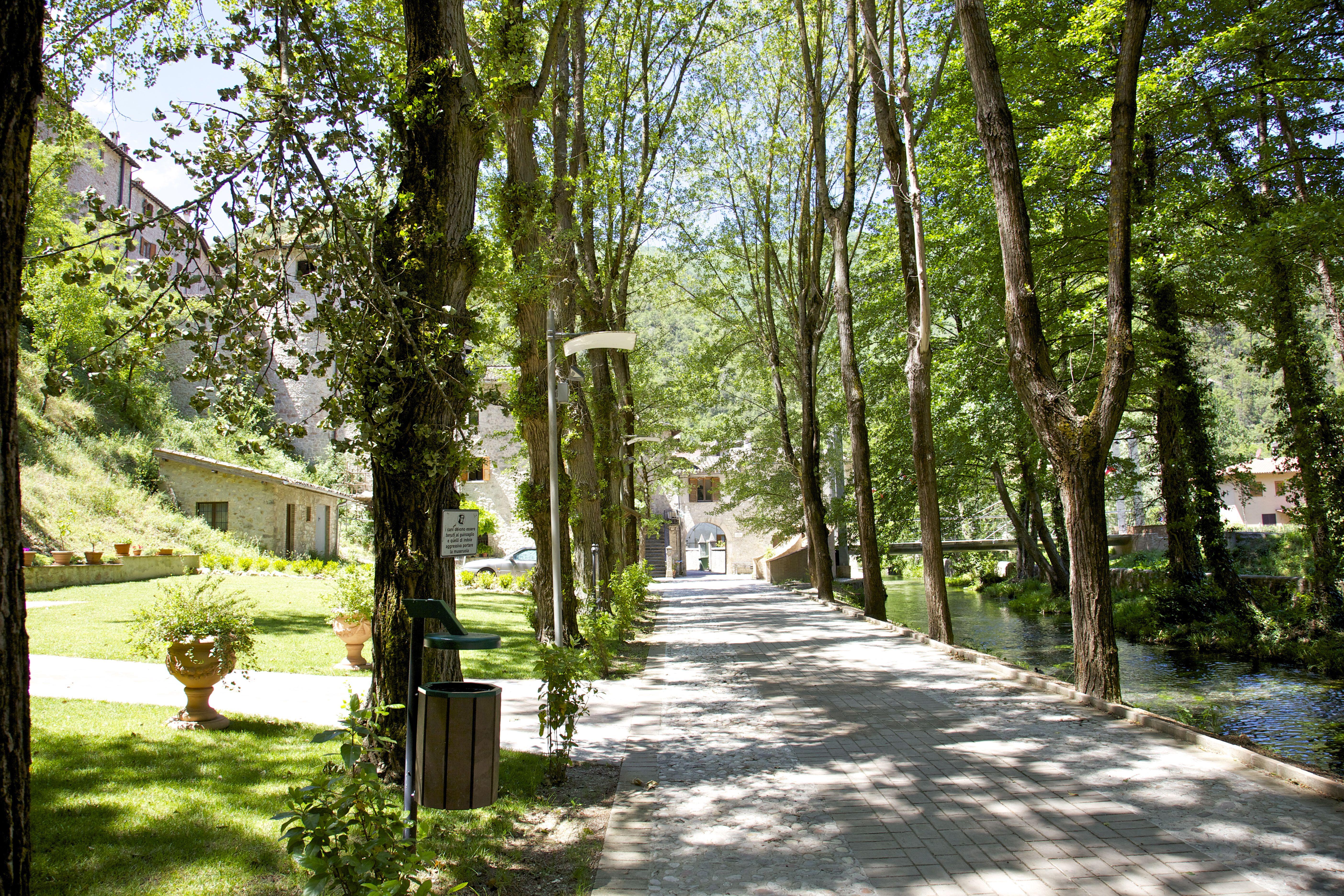 Torre Del Nera Albergo Diffuso & Spa Scheggino Eksteriør bilde